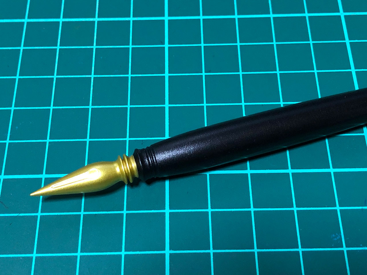 ガリ版の原稿をつくるペンです(違)